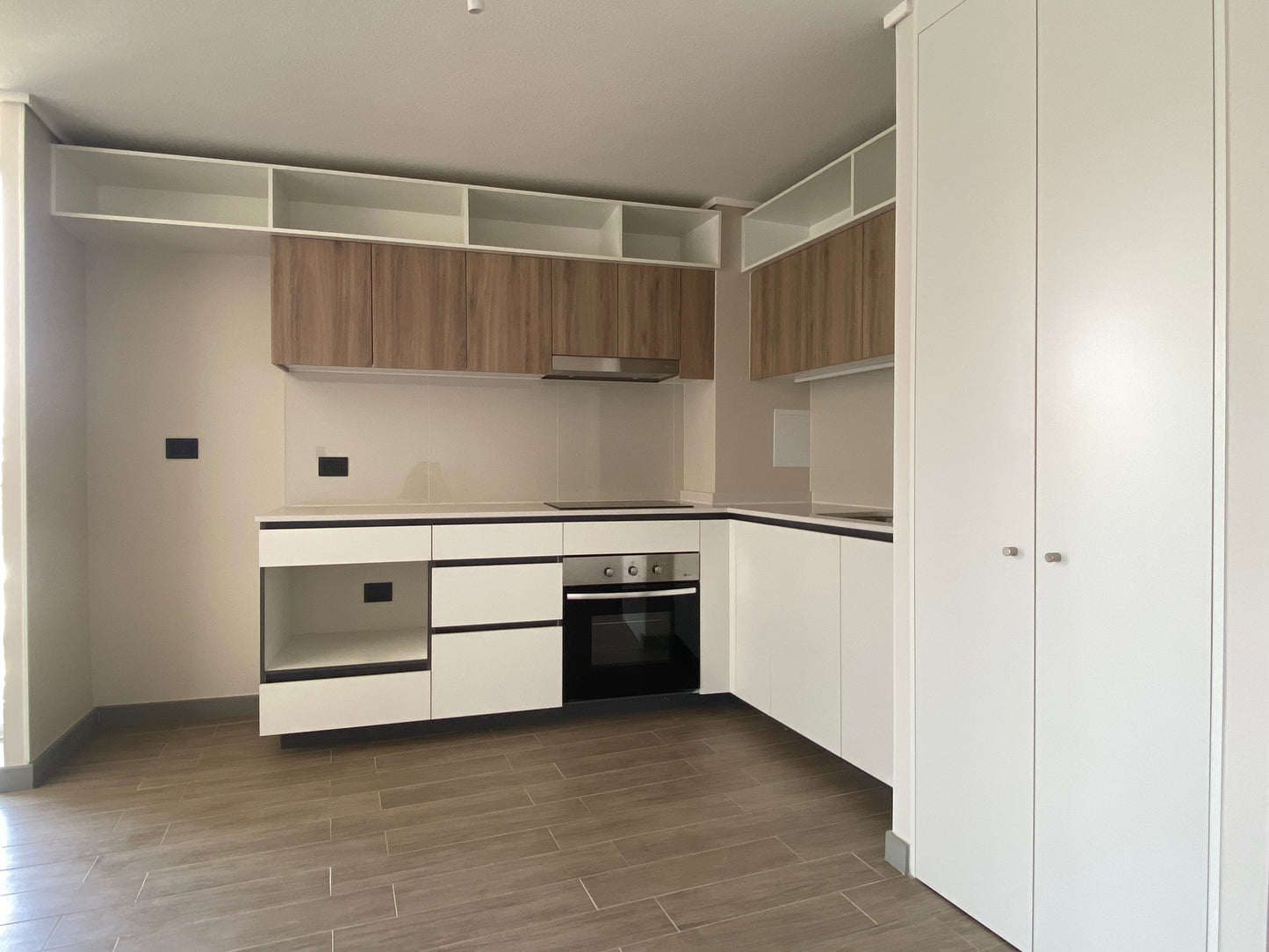 Arriendo Providencia Francisco Bilbao, Lyon 2 Dormitorios Y 2 Estacionamientos