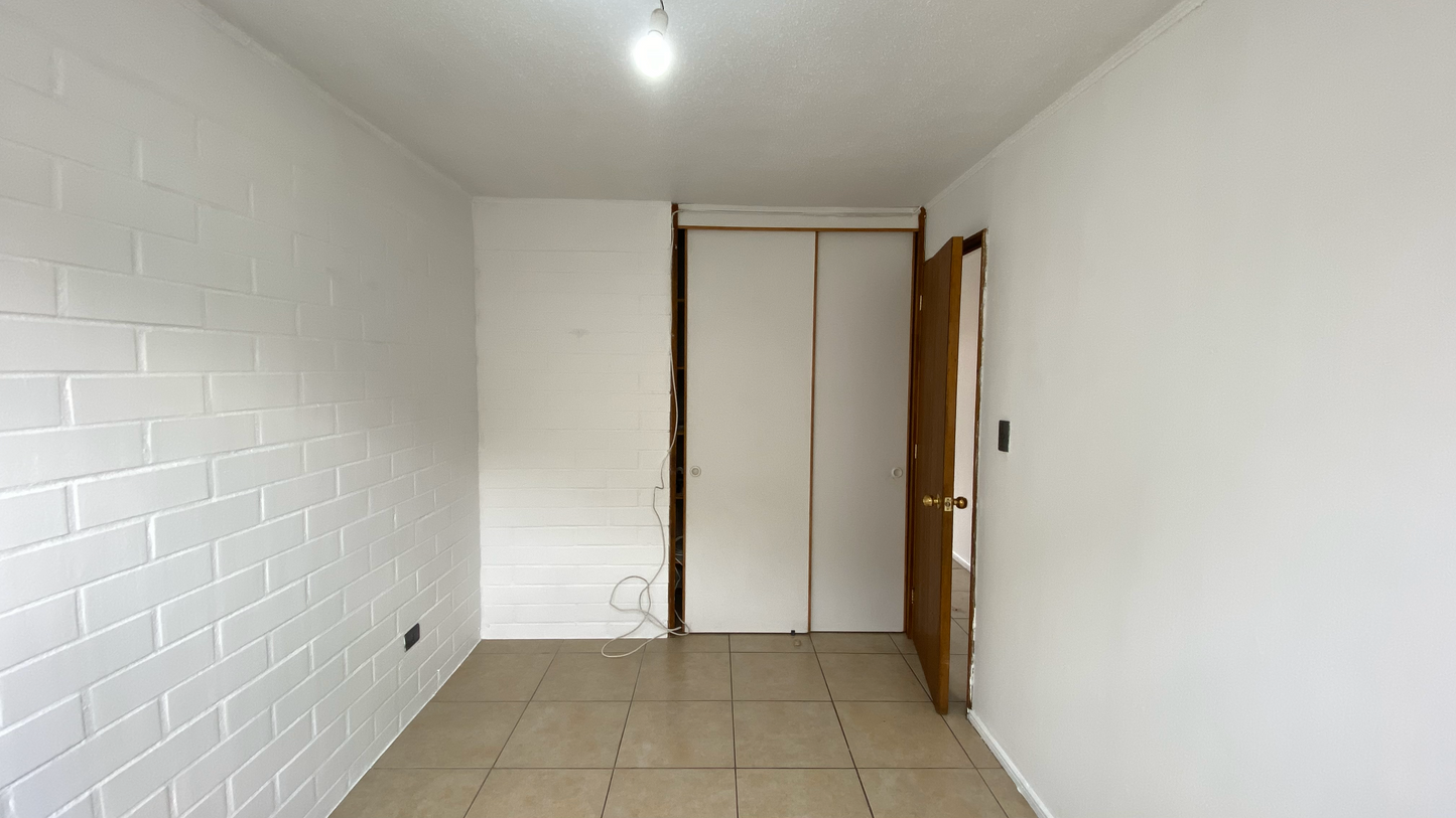 Arriendo Casa Padre Hurtado 2dormitorios 1 Baño Estacionamientos
