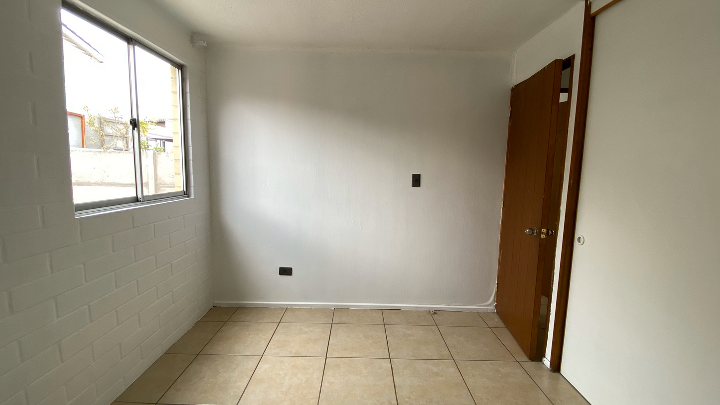 Arriendo Casa Padre Hurtado 2dormitorios 1 Baño Estacionamientos