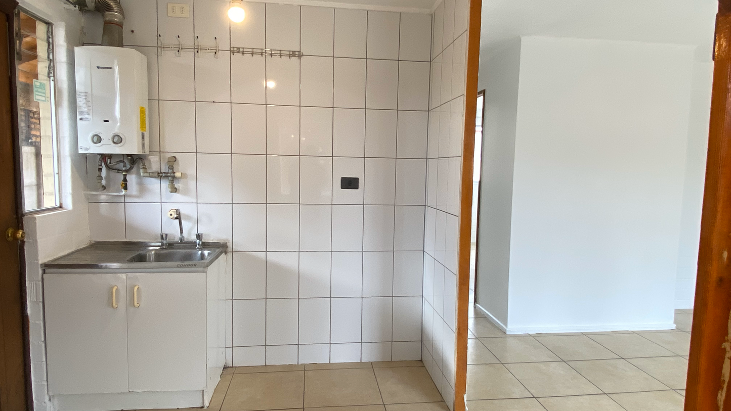 Arriendo Casa Padre Hurtado 2dormitorios 1 Baño Estacionamientos