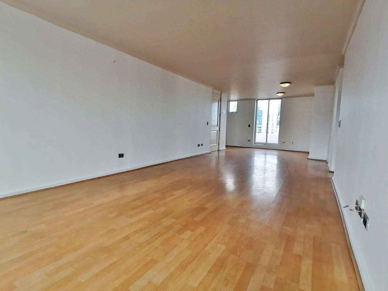 Las Condes Departamento 3 Dormitorios 2 Baños 3 Terrazas