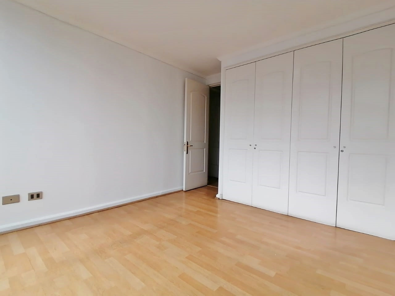Las Condes Departamento 3 Dormitorios 2 Baños 3 Terrazas