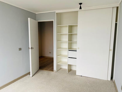 Arriendo San Joaquin Macul 2 Dormitorios Y Estacionamiento